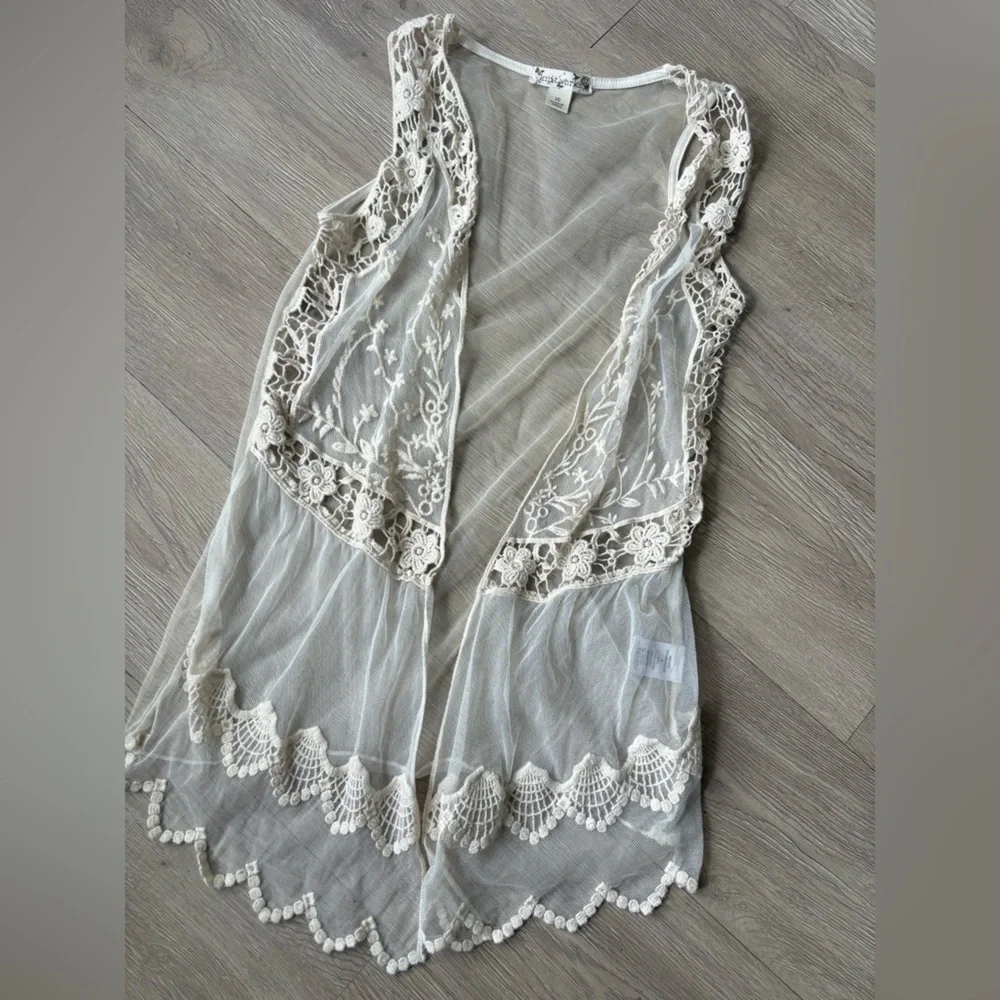 Knitworks Sheer ivory Vest Youth 10
